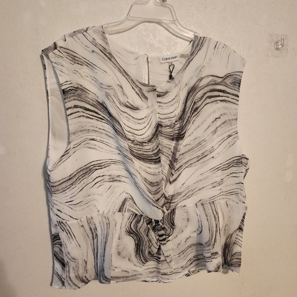 Calvin Klein Loose Fitted Poly Chiffon Sleeveless Twist Detail Blouse Sz XL NWT - Picture 2 of 10